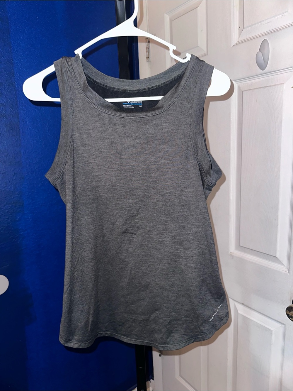 Columbia Women's Gray Athletic Tank Top